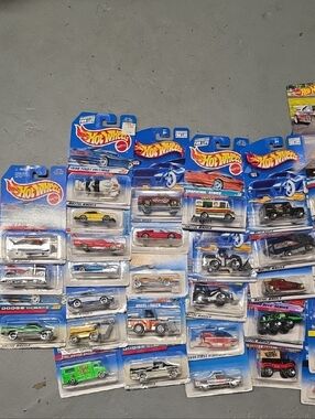 Hot Wheels assorted Die-Cast Cars Pack